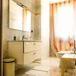 Apartman Flora *