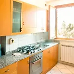 Apartman Flora *