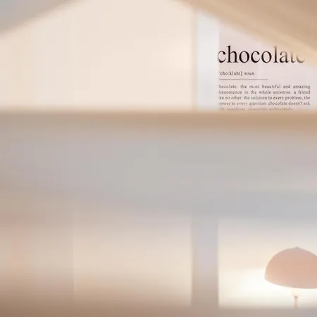 Flora بيرودجا