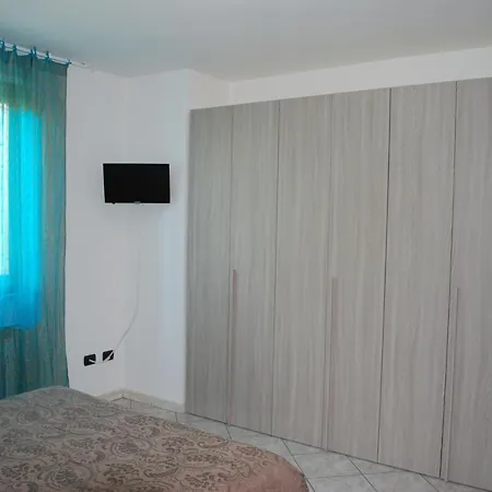 Flora Apartman